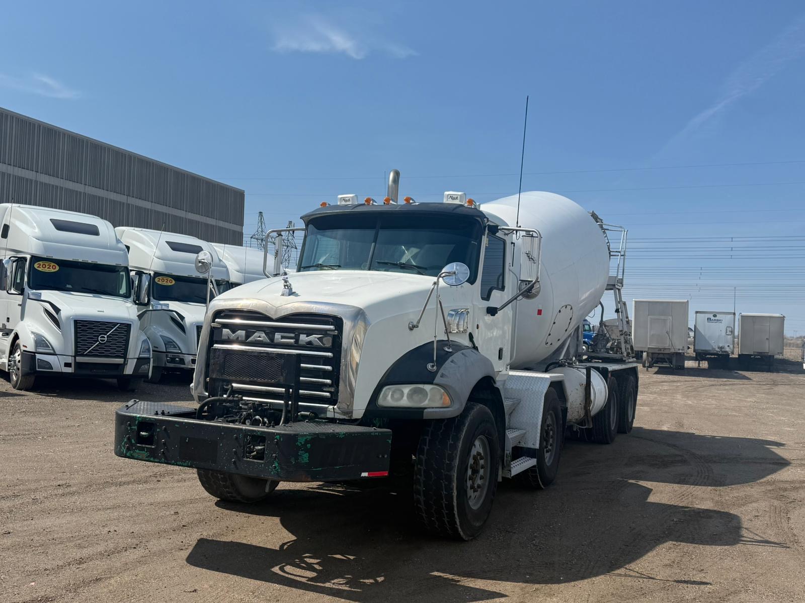 2013 Mack Mixer