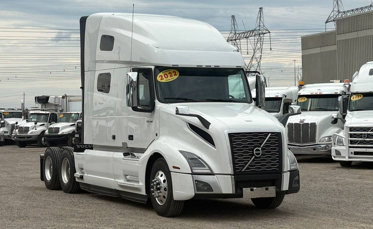 Thinking About a Volvo VNL 760 2022? Read This First